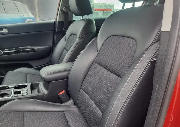 Audi A4 cena 42800 przebieg: 248500, rok produkcji 2012 z Malbork małe 106